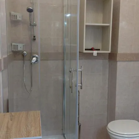 La Casa Di Tato Монтекаротто